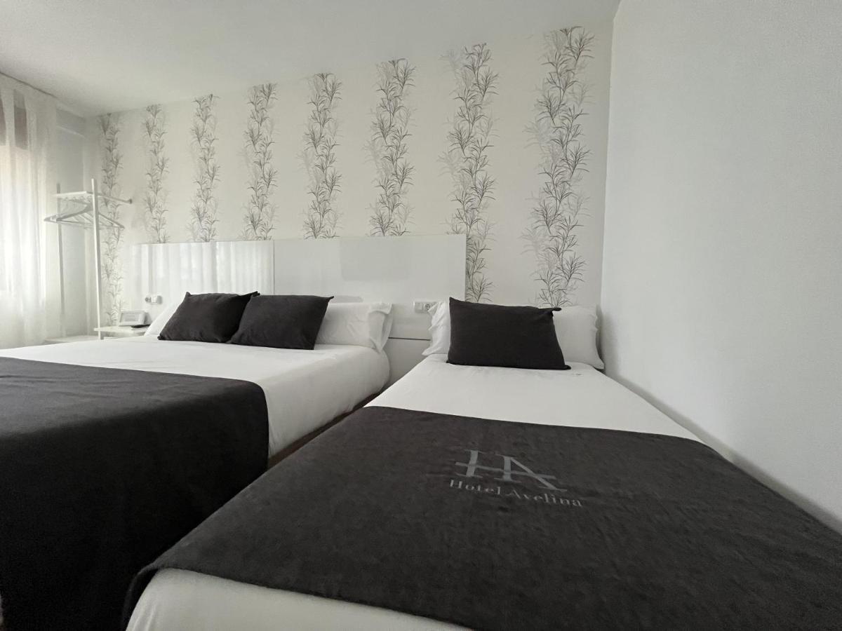 Hotel Avelina กังกัส เด โอนิส ภายนอก รูปภาพ