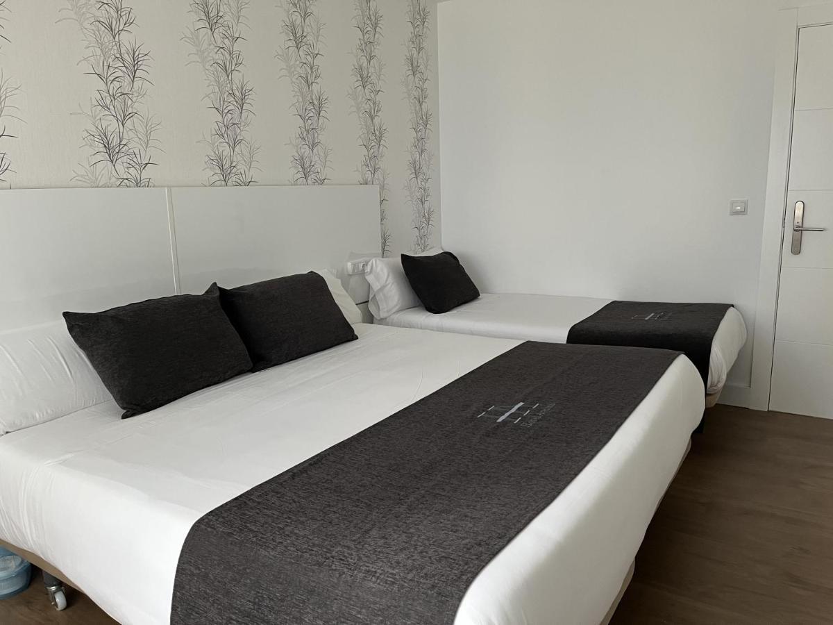 Hotel Avelina กังกัส เด โอนิส ภายนอก รูปภาพ