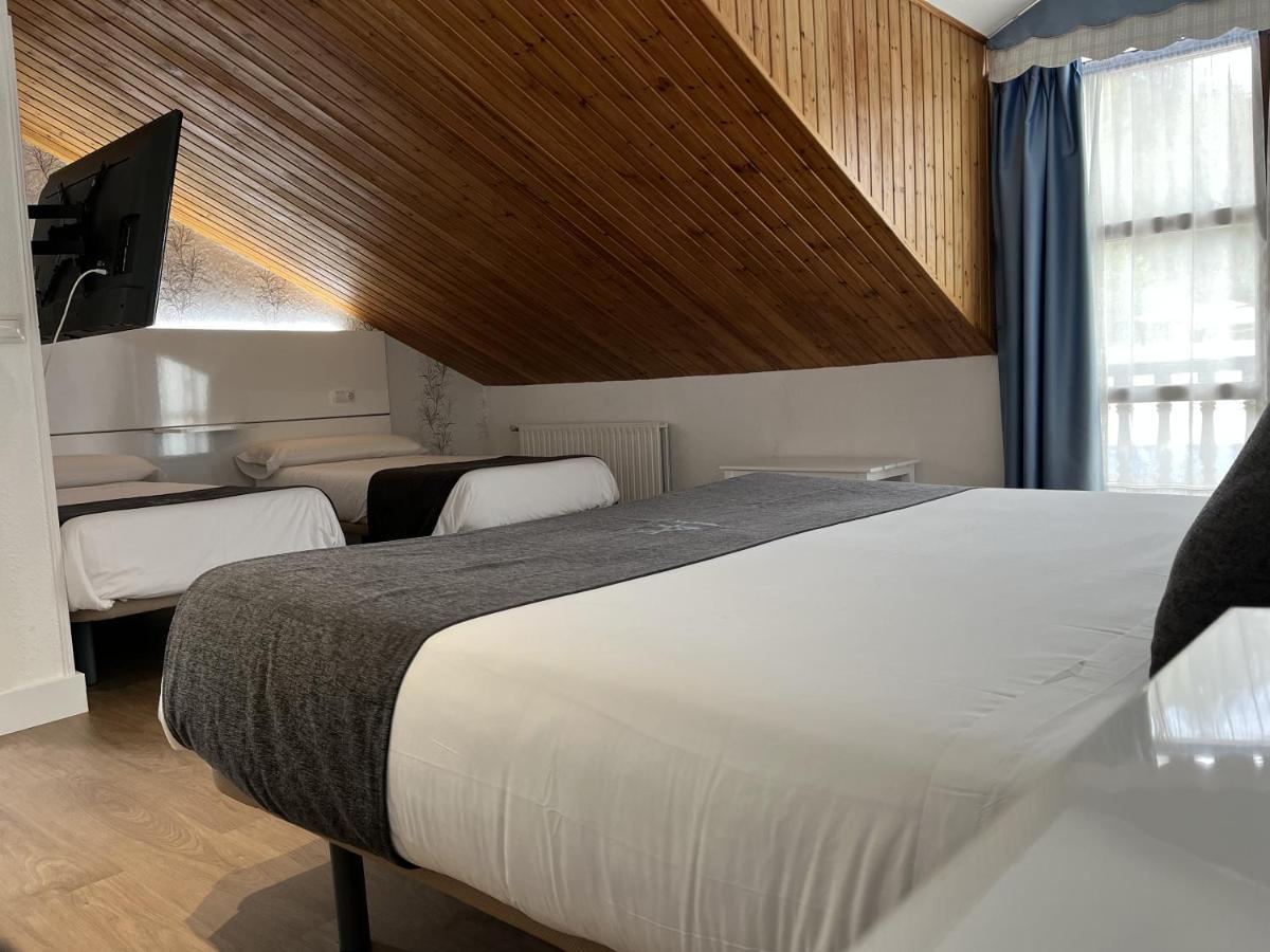 Hotel Avelina กังกัส เด โอนิส ภายนอก รูปภาพ